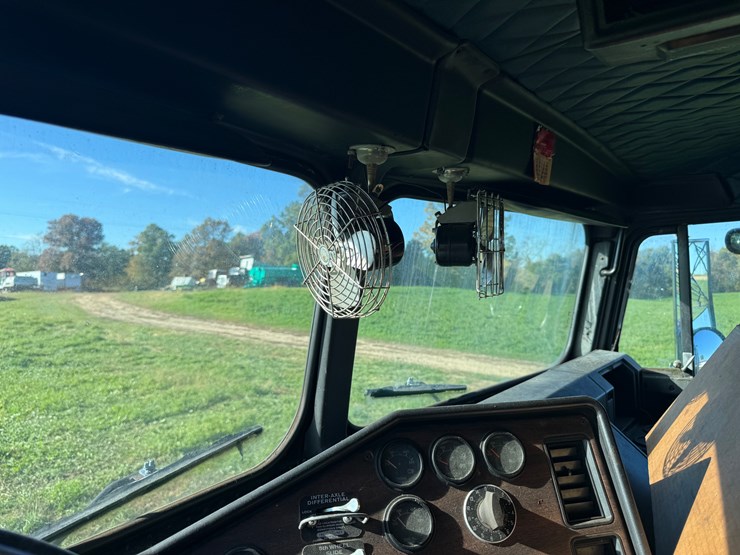 1983-caterpillar-3406-image-15