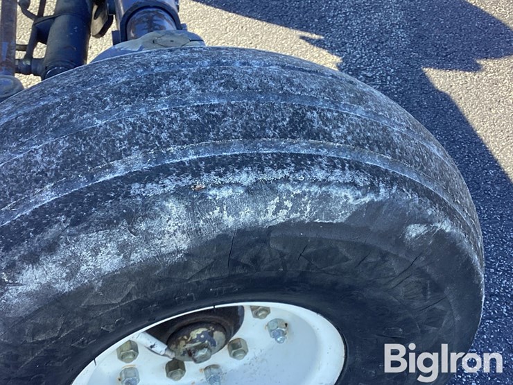 new-holland-3930-image-14