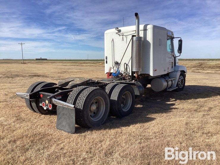 2004-caterpillar-c12-image-5