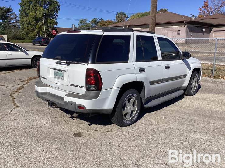 2002-chevrolet-trailblazer-image-5