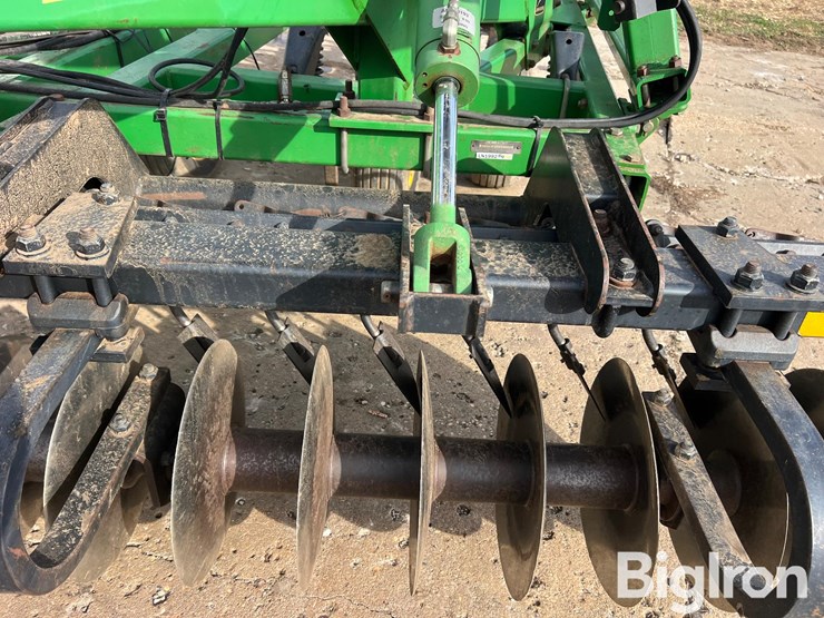 john-deere-726-image-14