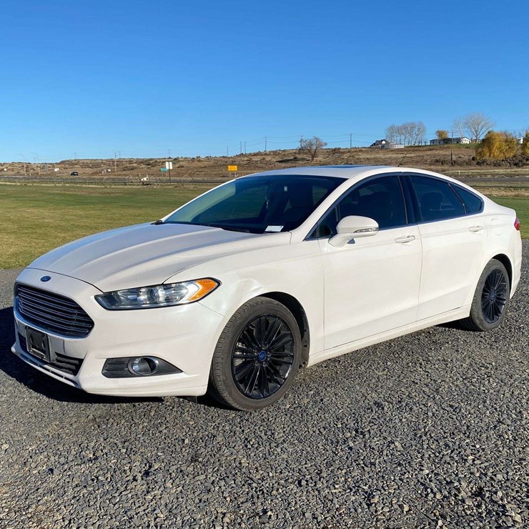 2016 Ford Fusion Sedan