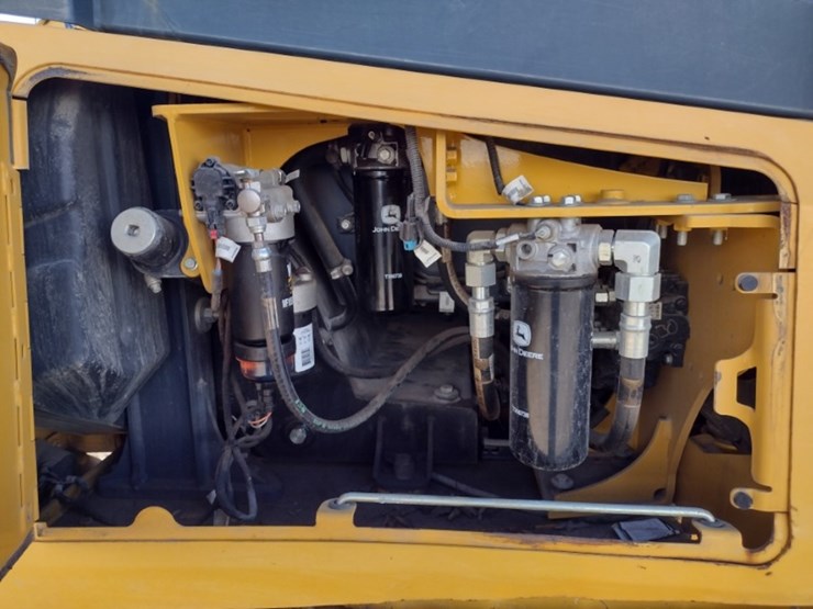 deere-450k-lgp-image-39