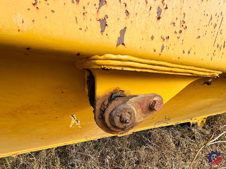 caterpillar-725c-image-12