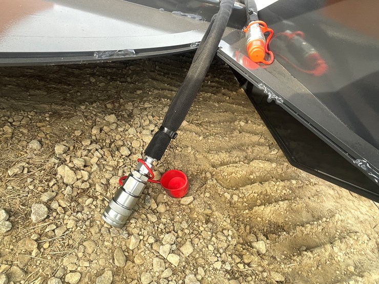 #3248-•-wolverine-72"-skid-steer-brush-cutter-image-13