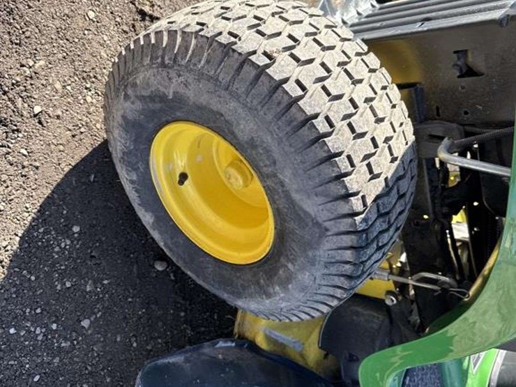 john-deere-d105-image-8