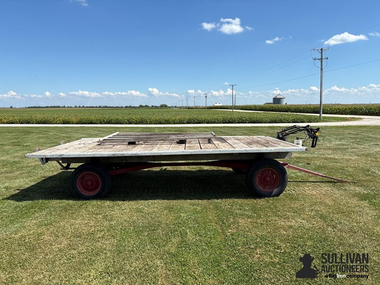 8'x15'-hay-rack-on-running-gear-image-4