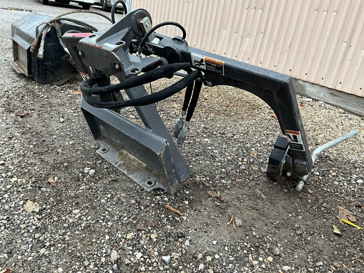bradco-hg48-forestry-grapple-image-3