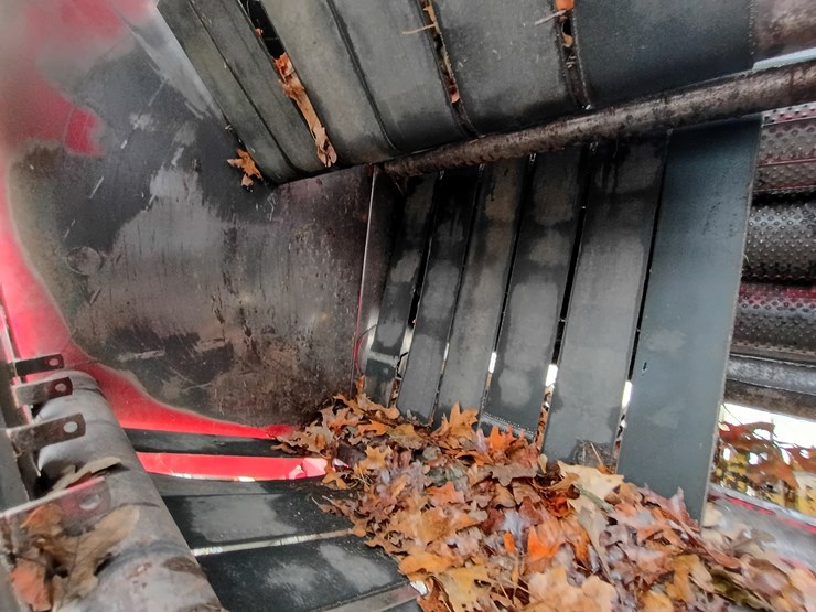 new-holland-678-image-39