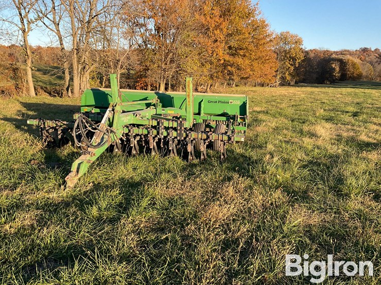 great-plains-solid-stand-15-image-1