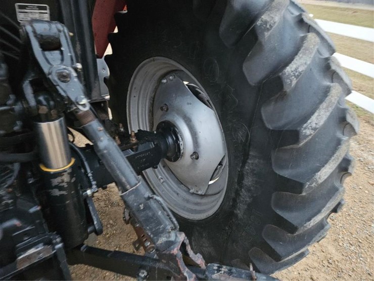 case-ih-mxu100-image-8