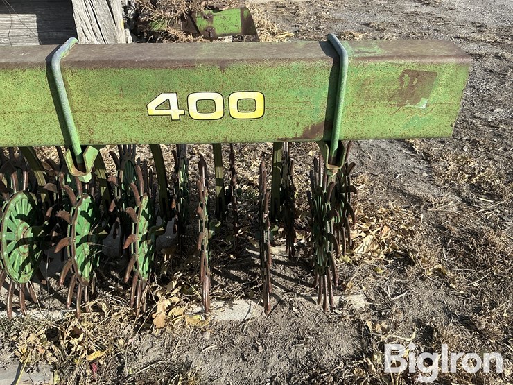 john-deere-400-image-9
