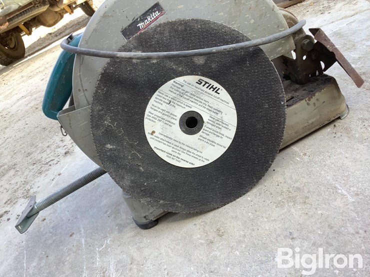 makita-2414nb-chop-saw-image-9