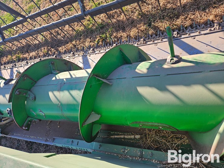 2010-john-deere-625f-image-15