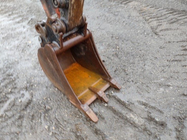 kubota-kx040-4-image-15