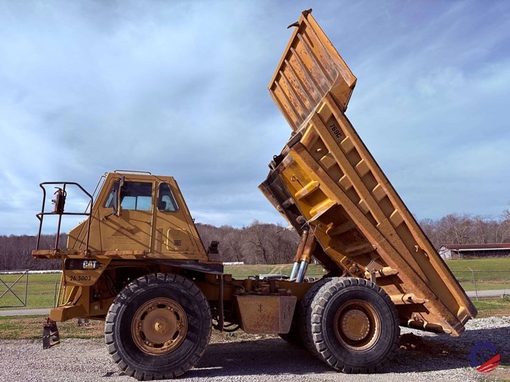 1990-caterpillar-769c-image-85