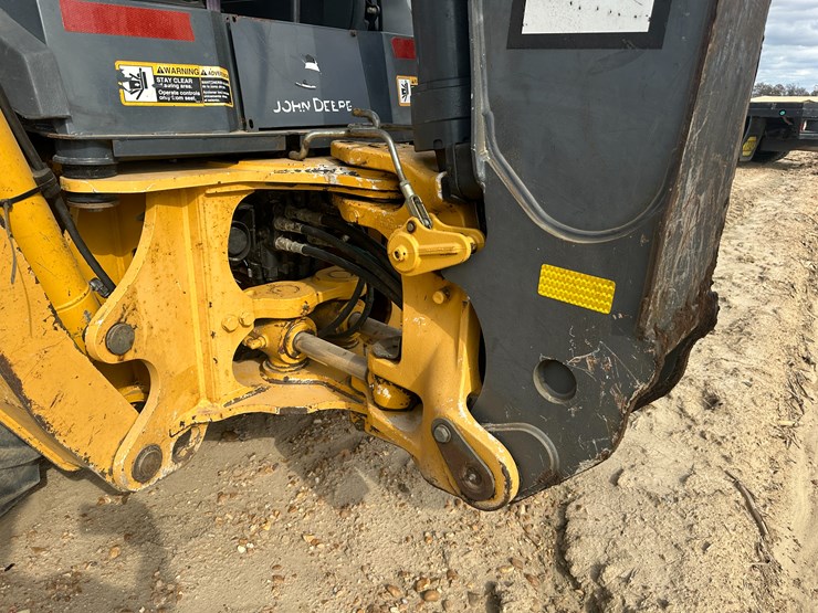 deere-310sj-image-23