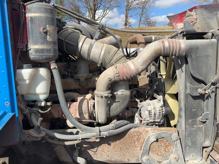 2004-caterpillar-c12-image-21