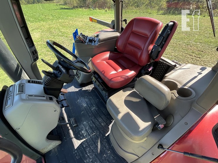 2010-case-ih-magnum-275-image-16