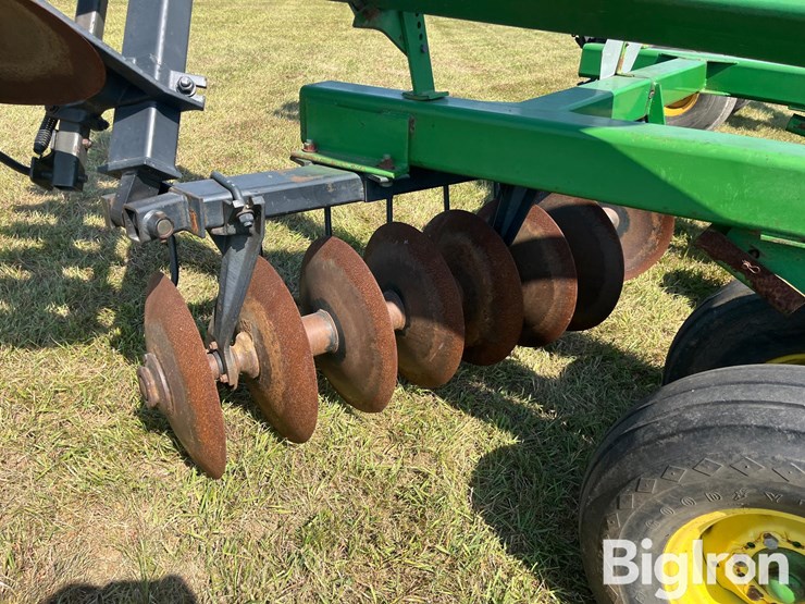 john-deere-630-image-18