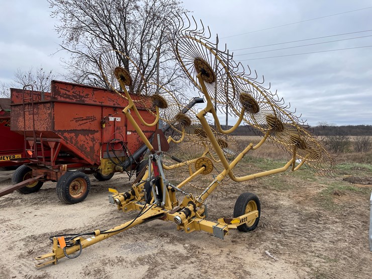 #1466-•-2008-vermeer-(10)-wheel-rake-with-kicker-image-1