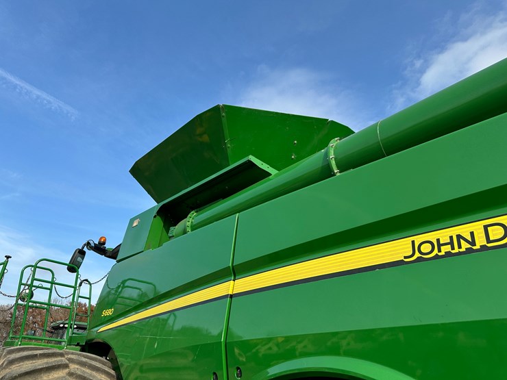 2015-john-deere-s680-image-22