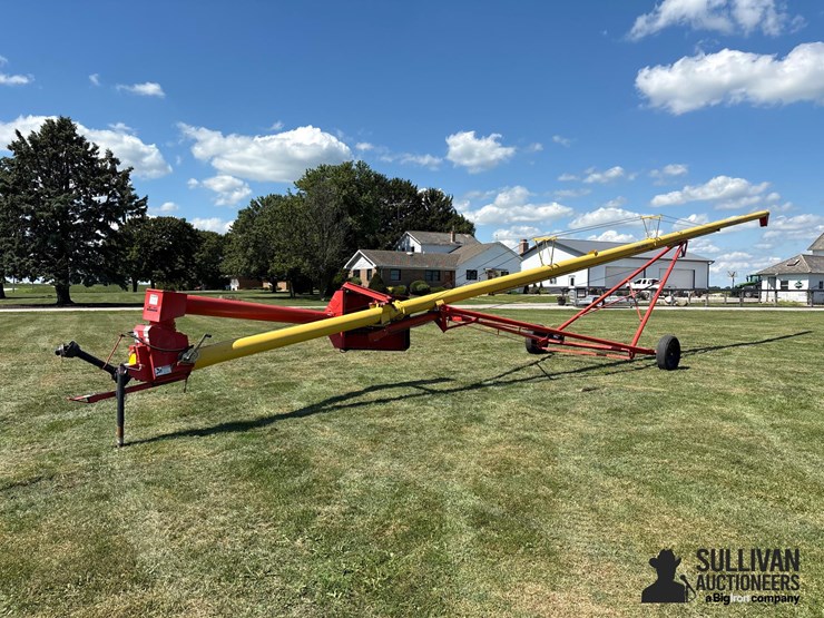 westfield-mk80-61-8"x61'-swing-away-auger-image-1