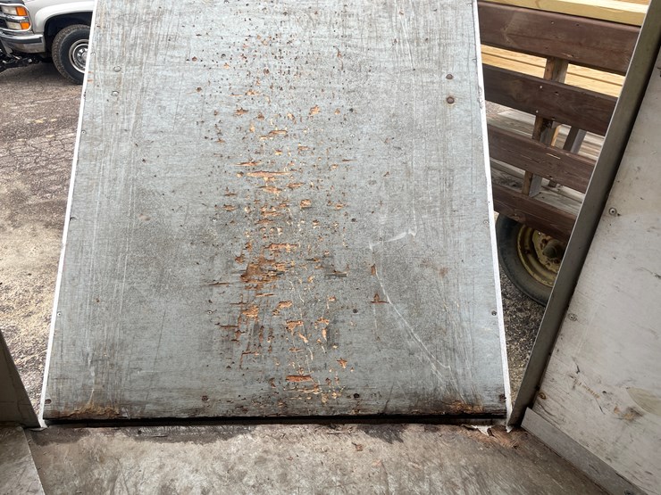 #1053-•-1997-aluma-loadmaster-snowmobile-trailer-image-13