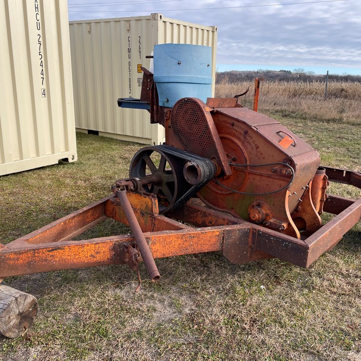 #1412 • Hammer Mill with Screens