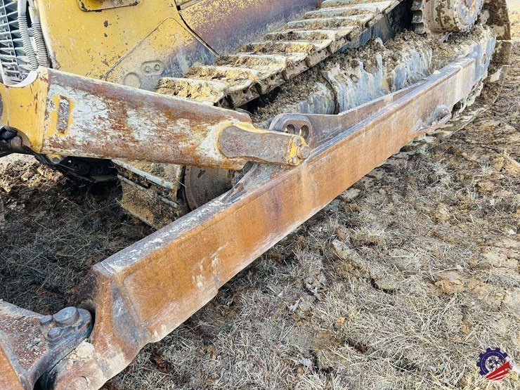 2005-caterpillar-d8t-image-18