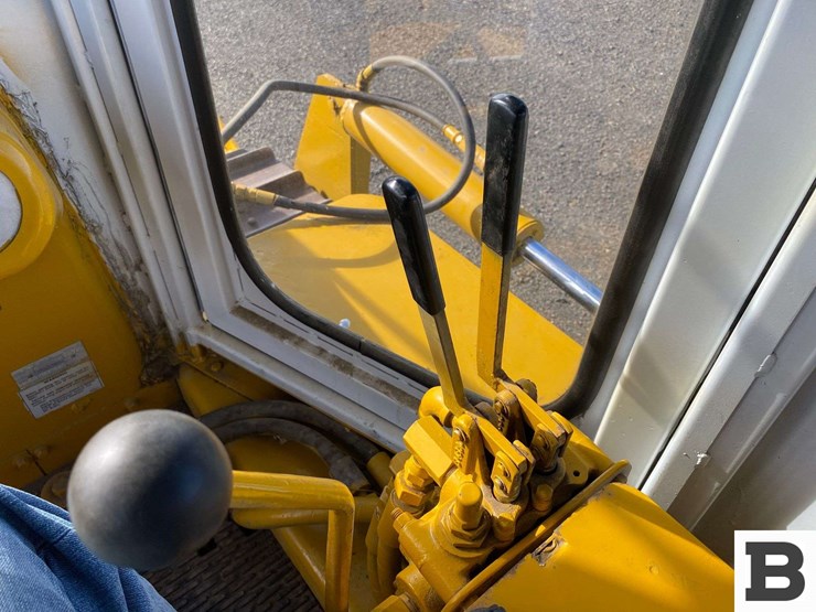 caterpillar-d4d-image-46