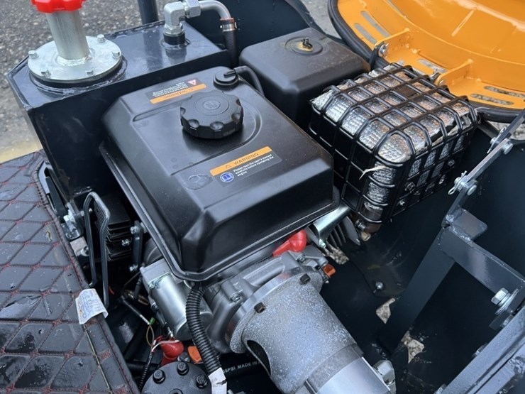 2025-infront-yfe10-mini-hydraulic-excavator-image-18