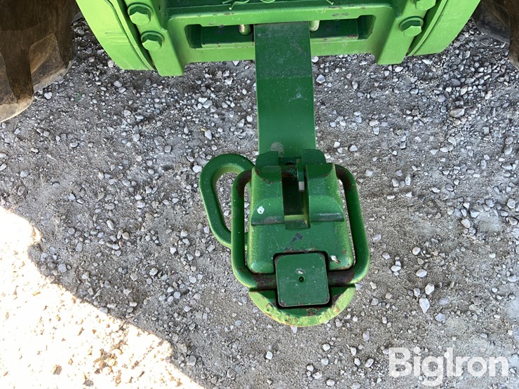2022-john-deere-7r-210-image-13
