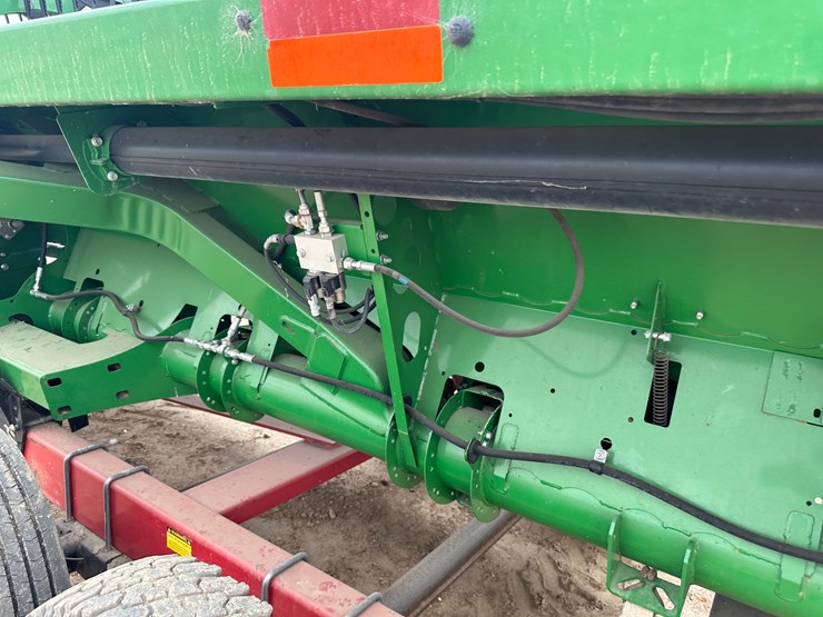 2017-john-deere-640fd-image-9