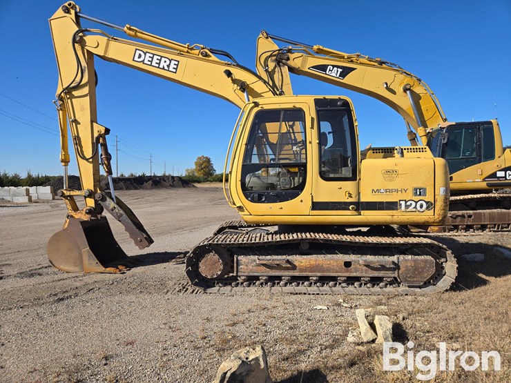 1998-john-deere-120-image-8