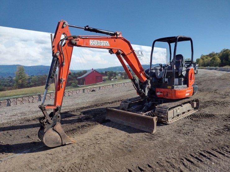 kubota-kx040-4-image-52