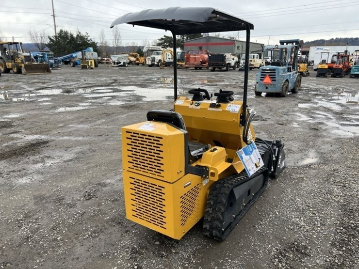 2025-infront-yf480-compact-track-loader-image-4