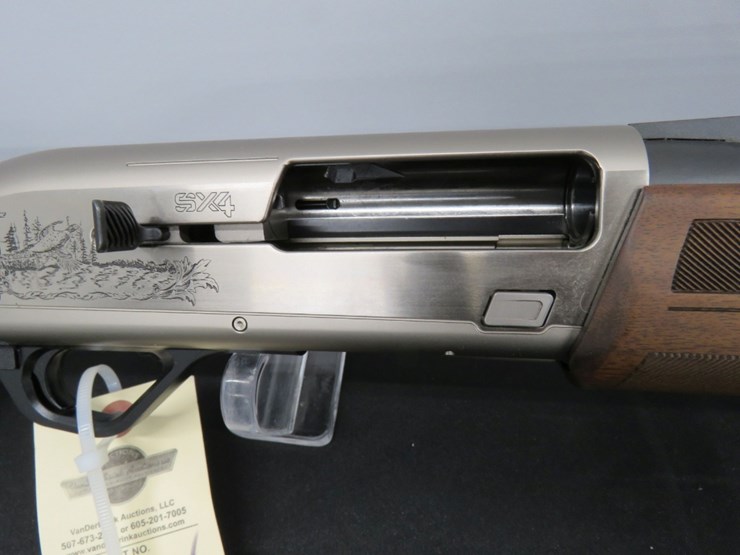 winchester-super-x4-12-gauge-semi-auto-shotgun-never-been-fired-image-8