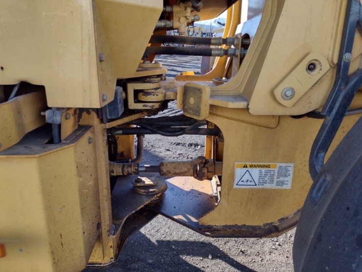 2003-caterpillar-924g-image-28