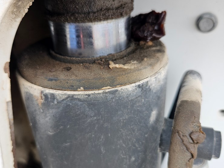 2018-bobcat-t770-image-52