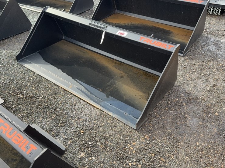 #2041-•-trubilt-66"-skid-steer-smooth-bucket-image-1