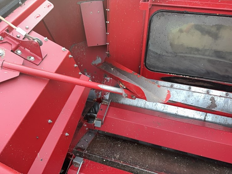 2018-case-ih-8240-image-91