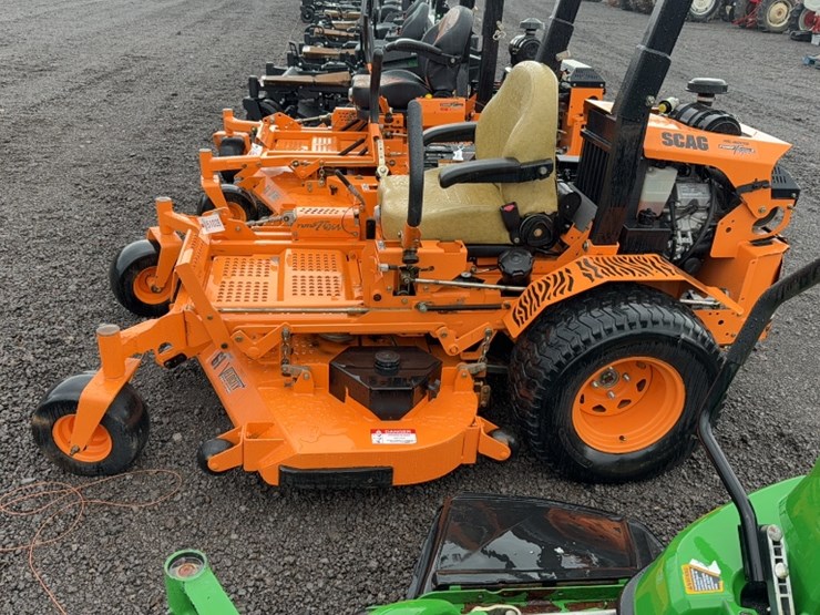 #3084-•-scag-turf-tiger-zero-turn-lawn-mower-image-13