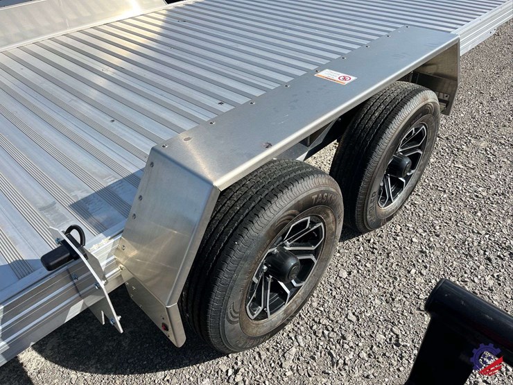 new-2025-timpte-18’-motorsports-1018-t/a-utility-tag-trailer-image-12