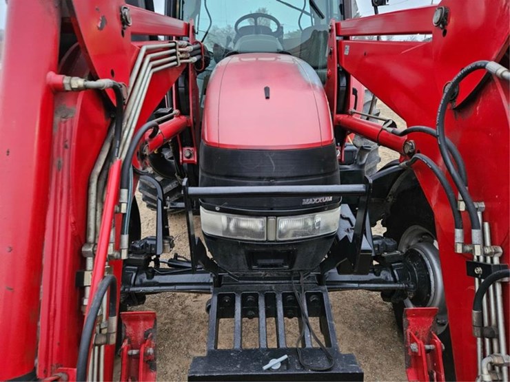 case-ih-mxu100-image-18