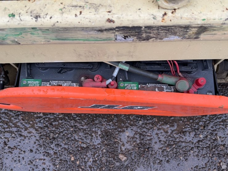 2006-jlg-2630es-image-4