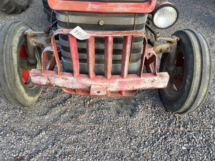 massey-ferguson-135-image-4