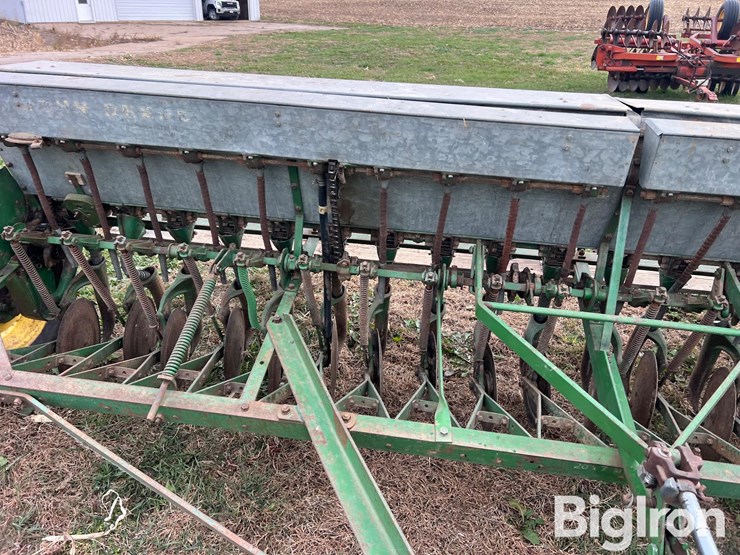 john-deere-b-image-14