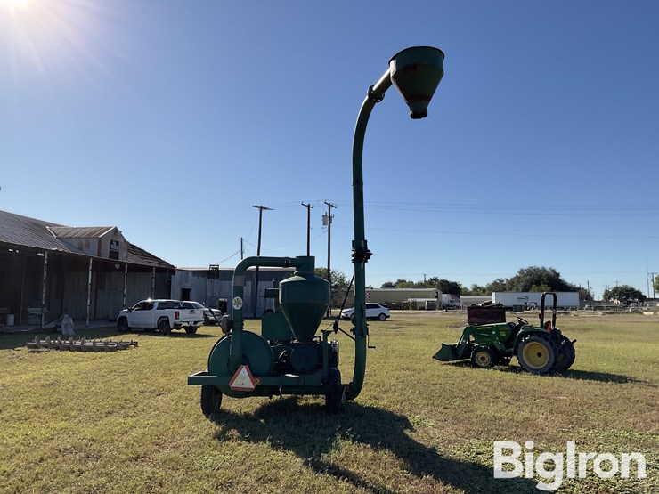 neuero-bulk-material-handling-grain-vacuum-image-6