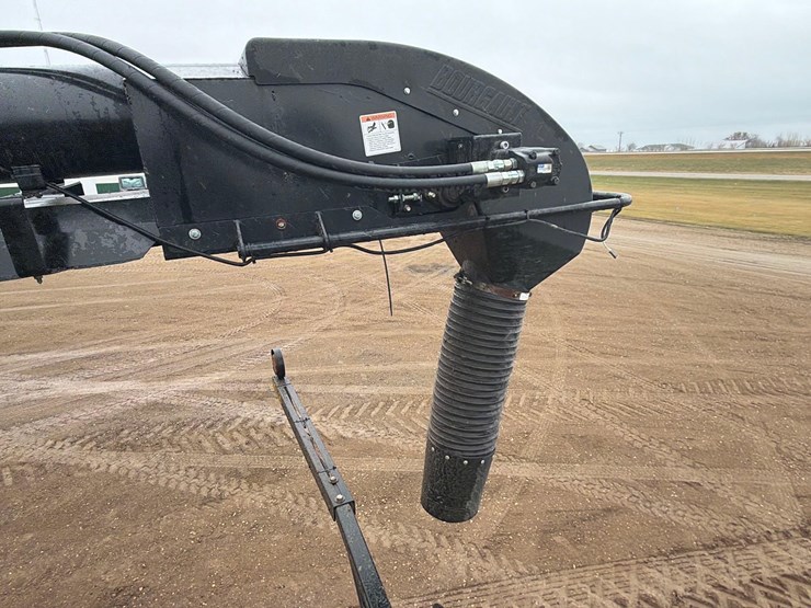 2016-bourgault-3320-66-image-69
